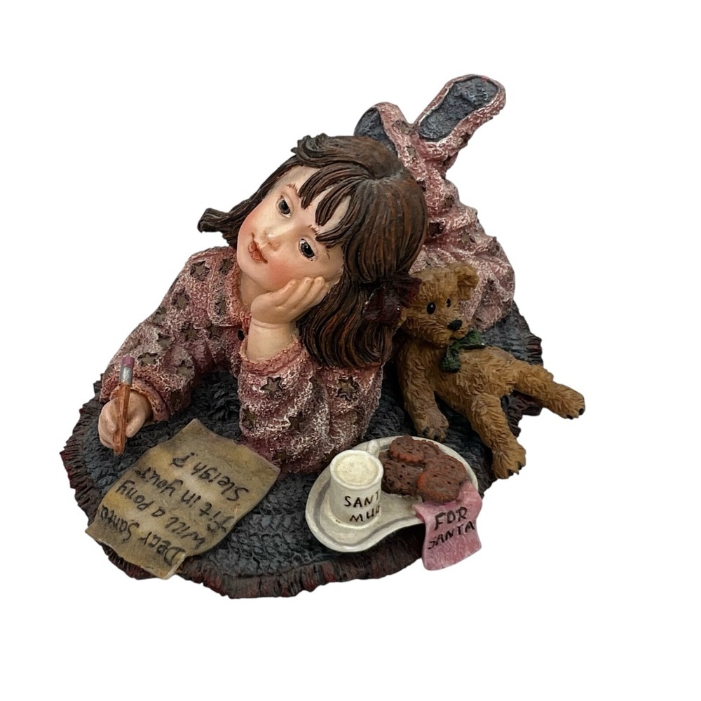 Boyd’s Yesterday’s Child Christmas Figurine 2001 Hannah…Dear Santa Style #3575